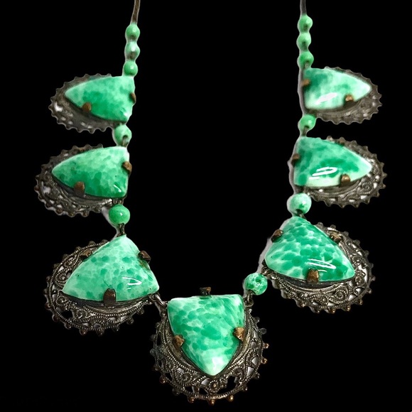 Vintage Necklace Green Czech Glass Faux Jade 1930 - Picture 3 of 11